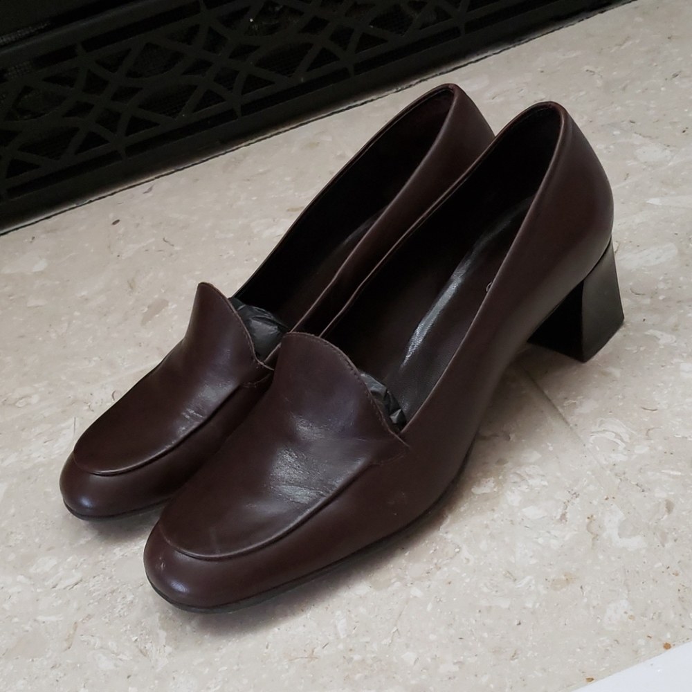 Brown Franco Sarto heels